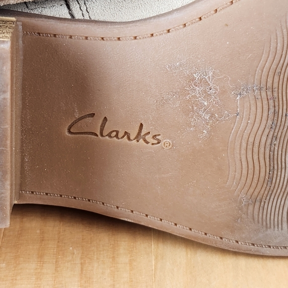 Clarks Collection Addiy Kara Ankle Boots Women's 10 Sand Suede - Picture 12 of 13